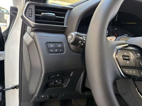 New 2025 Lexus LX 700h Overtrail image 13