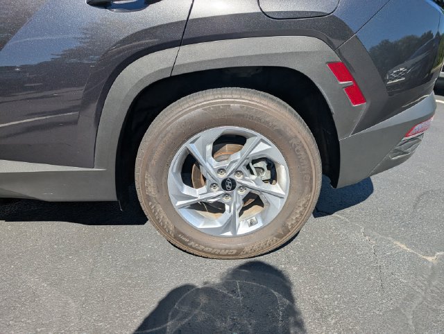 Certified 2024 Hyundai Tucson SE FWD image 22