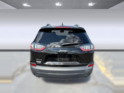 Used 2020 Jeep Cherokee Latitude Lux w/ Comfort/Convenience Group AWD/4WD image 8