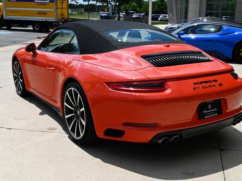 Used 2019 Porsche 911 Cabriolet image 7