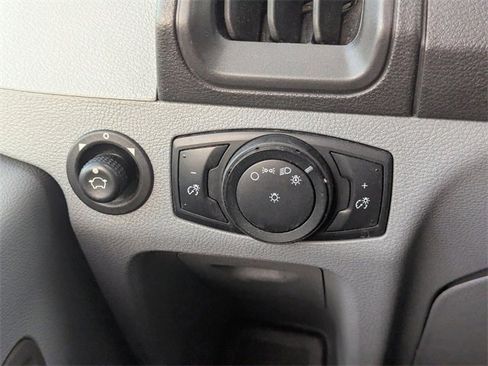 Used 2016 Ford Transit 350 XLT image 32