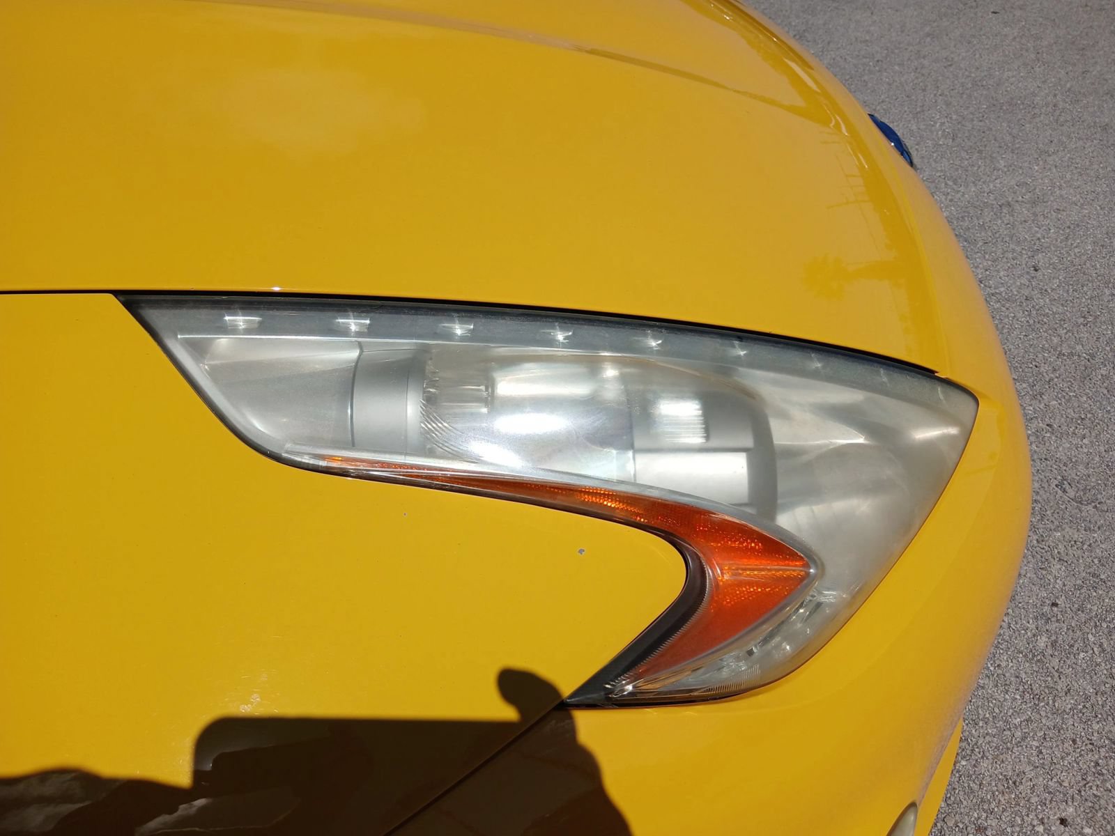 Used 2017 Nissan 370Z Coupe RWD image 18
