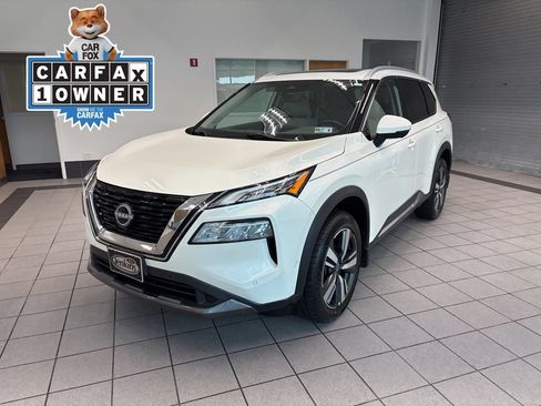 Used 2023 Nissan Rogue SL w/ SL Premium Package AWD/4WD image 2