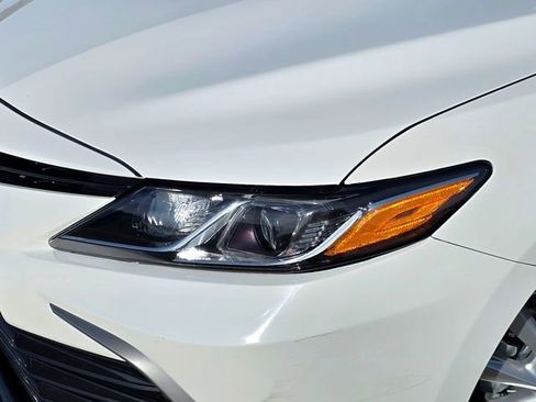 Used 2024 Toyota Camry LE image 22