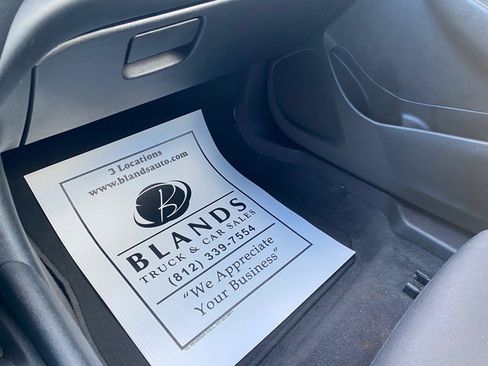 Used 2020 Chevrolet Malibu RS image 16