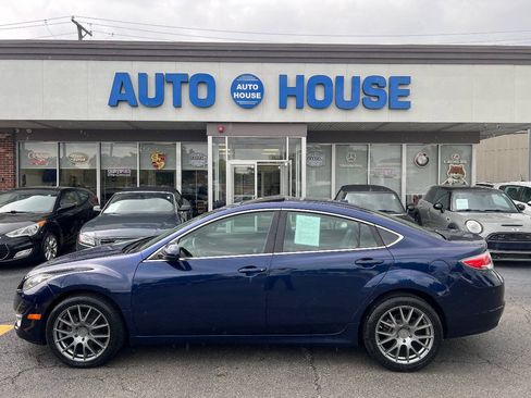 Used 2009 MAZDA MAZDA6 s Grand Touring w/ Moonroof & Bose Pkg FWD image 8