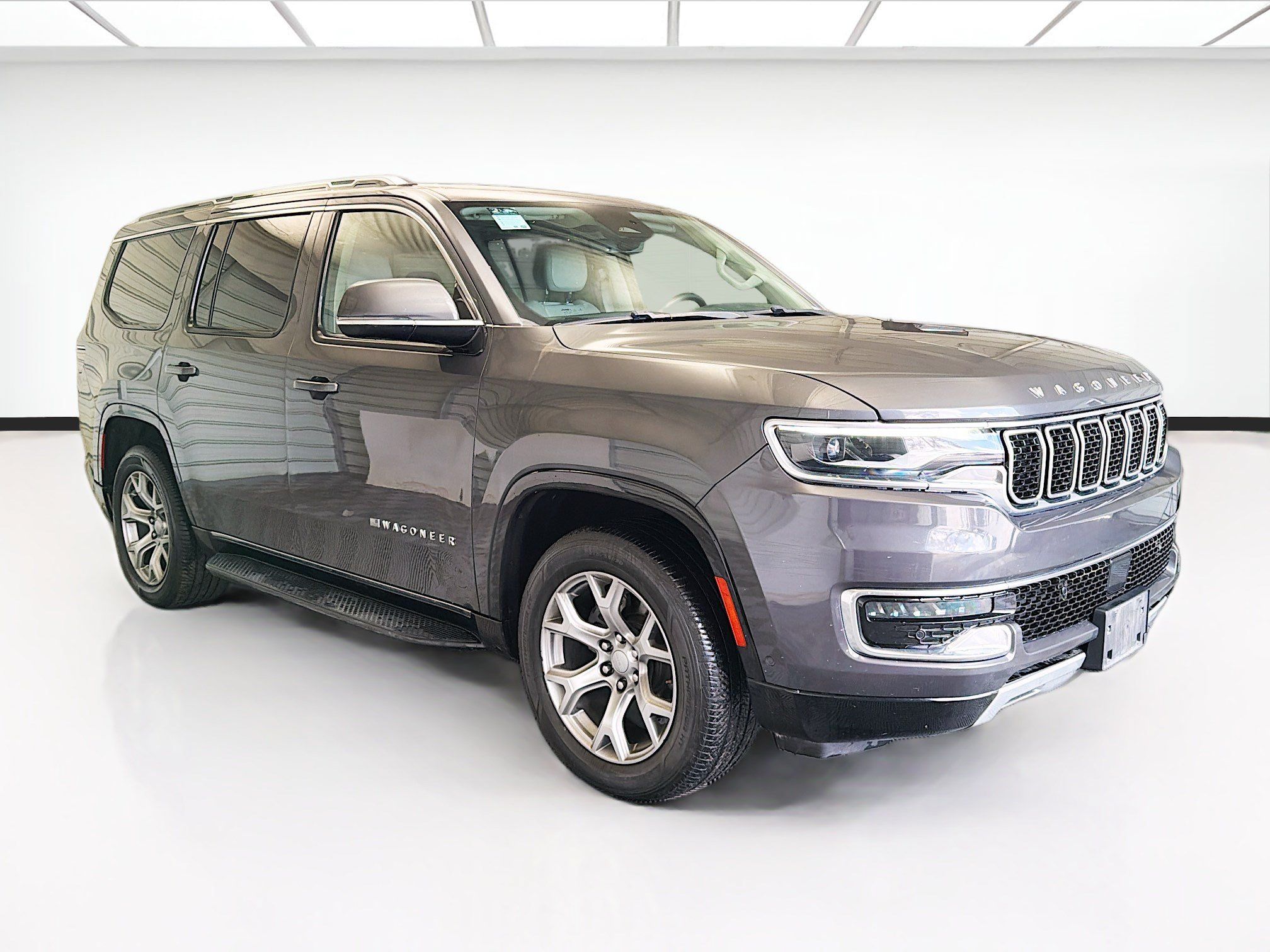 Used 2022 Jeep Wagoneer Series II AWD/4WD image 3