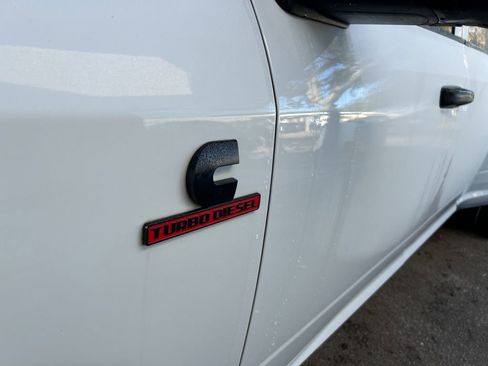 Used 2023 RAM 3500 Tradesman AWD/4WD image 16