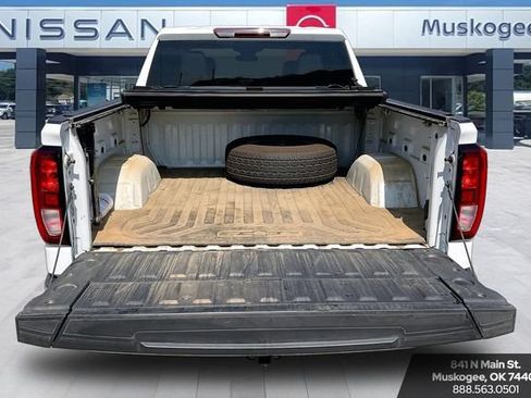Used 2024 GMC Sierra 1500 SLE RWD image 7