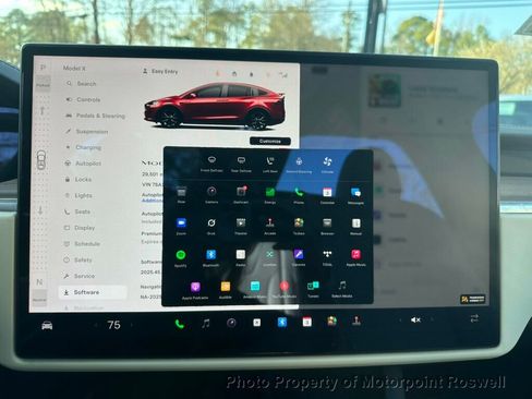 Used 2024 Tesla Model X AWD/4WD image 9