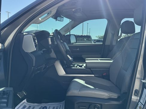 Used 2024 Toyota Tundra Limited w/ TRD Off-Road Package AWD/4WD image 18
