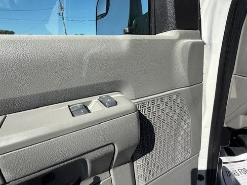 Used 2012 Ford E-250 and Econoline 250 w/ PWR Group image 18