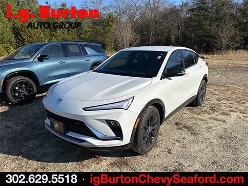 Certified 2024 Buick Envista Sport Touring w/ Convenience II Package image 3