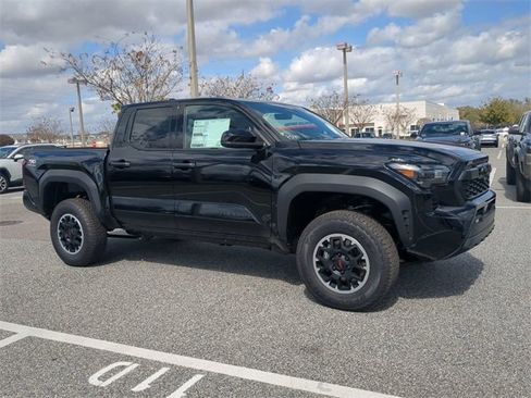 Certified 2026 Toyota Tacoma TRD Off-Road image 2