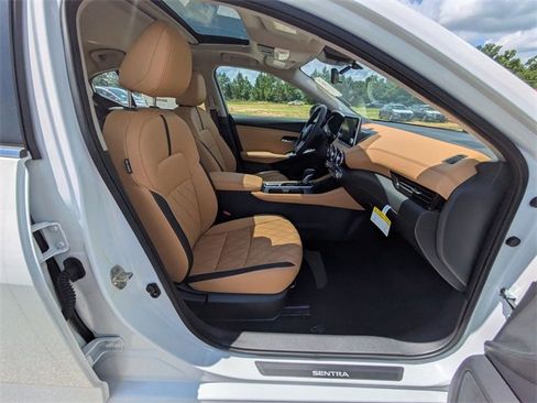 New 2025 Nissan Sentra SV w/ SV Premium Package image 30