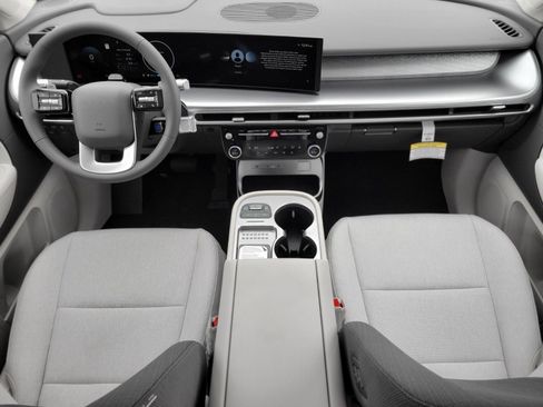 New 2026 Hyundai Ioniq 9 SE image 12