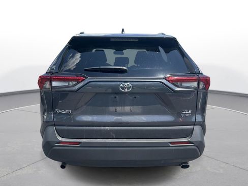 Used 2025 Toyota RAV4 XLE AWD/4WD image 7