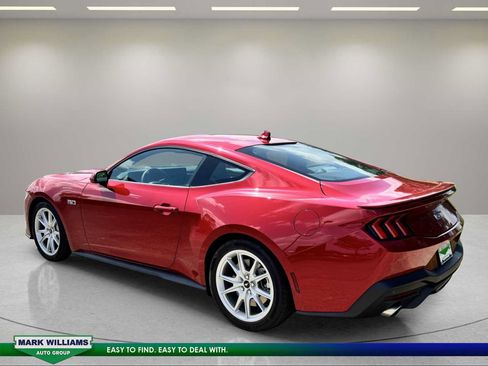 Used 2024 Ford Mustang GT Premium RWD image 4