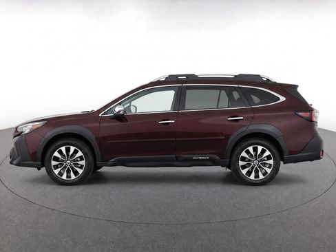 Used 2025 Subaru Outback Touring XT AWD/4WD image 7