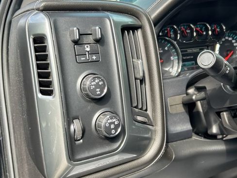 Used 2015 Chevrolet Silverado 1500 LTZ Z71 AWD/4WD image 33