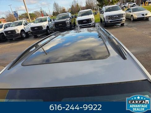 Used 2023 Chevrolet Equinox RS w/ RS Leather Package image 5