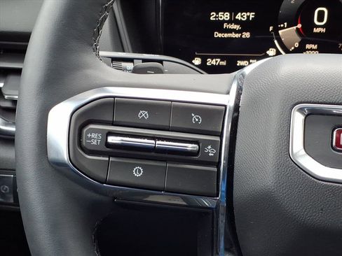 Used 2026 GMC Terrain Elevation w/ Elevation Premium Package image 24