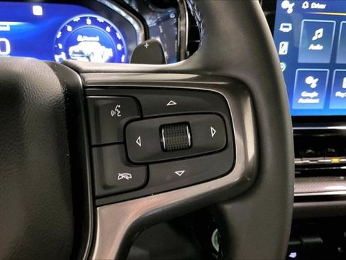 Used 2023 Chevrolet Silverado 1500 ZR2 image 19