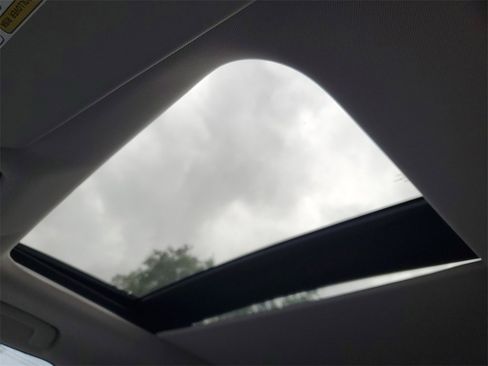 New 2025 Mitsubishi Outlander AWD image 25