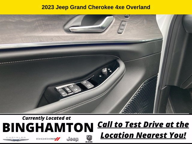 New 2023 Jeep Grand Cherokee Overland w/ Luxury Tech Group IV AWD/4WD image 7