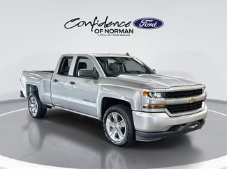 Used 2017 Chevrolet Silverado 1500 Custom w/ Custom Convenience Package image 1
