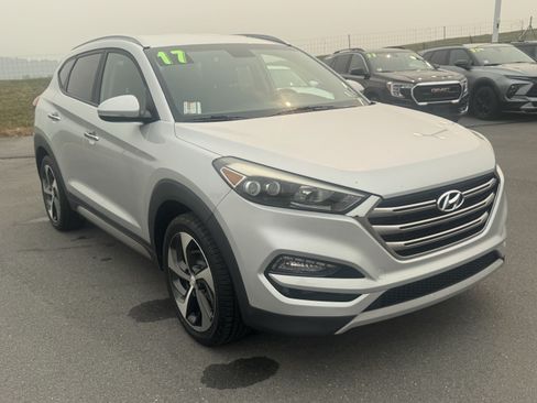 Used 2017 Hyundai Tucson Limited AWD/4WD image 1