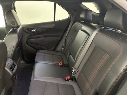 Used 2023 Chevrolet Equinox RS image 18