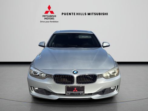 Used 2013 BMW 328i Sedan RWD image 2