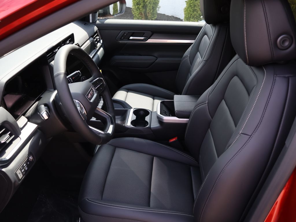 New 2027 GMC Terrain Elevation w/ Elevation Premium Package AWD/4WD image 22
