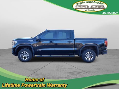 Used 2023 GMC Sierra 1500 AT4 w/ AT4 Preferred Package image 2