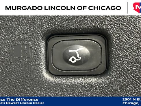 Used 2016 Lincoln MKX Black Label w/ Technology Package AWD/4WD image 27