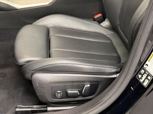 Used 2025 BMW 330i xDrive Sedan AWD/4WD image 14