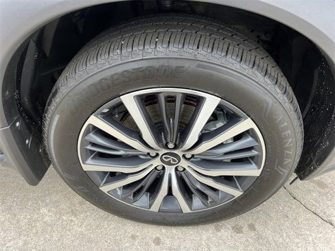 Certified 2025 INFINITI QX60 Autograph w/ Cargo Package image 10