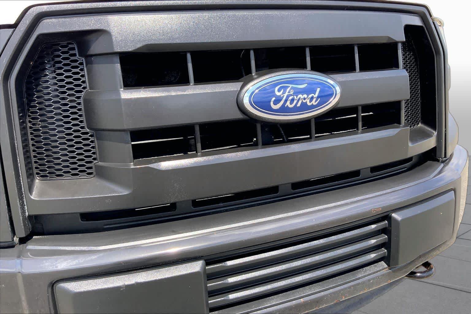 Used 2017 Ford F150 XL w/ XL Power Equipment Group AWD/4WD image 28