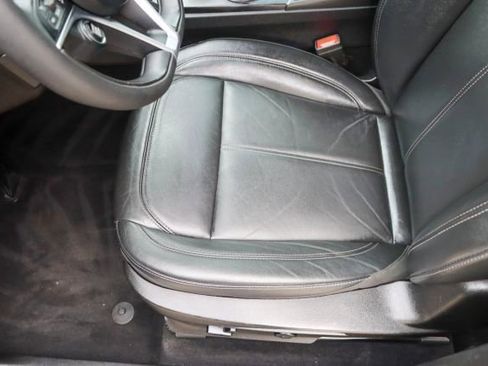 Used 2018 Alfa Romeo Stelvio AWD image 12