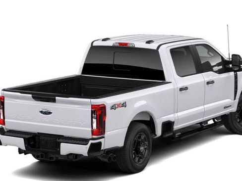 New 2026 Ford F250 XL w/ STX Appearance Package AWD/4WD image 3