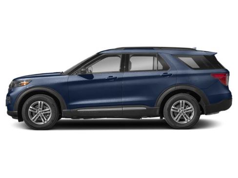 Certified 2023 Ford Explorer XLT w/ Equipment Group 202A AWD/4WD image 1