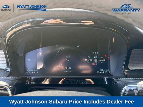 Used 2023 Lincoln Corsair AWD image 22