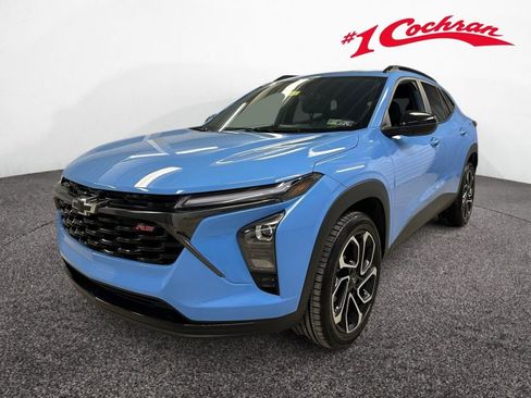 Certified 2024 Chevrolet Trax RS w/ Driver Confidence Package image 31