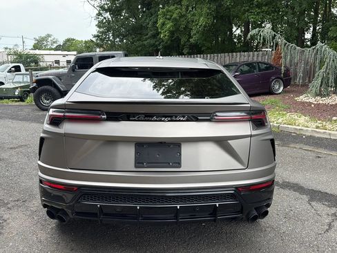 Used 2019 Lamborghini Urus AWD/4WD image 6