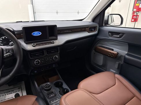 Used 2023 Ford Maverick Lariat w/ Lariat Luxury Package image 15
