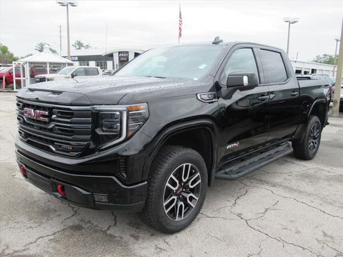 New 2026 GMC Sierra 1500 AT4 w/ AT4 Premium Package AWD/4WD image 3