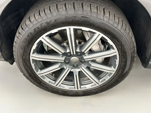 Used 2017 Audi Q7 3.0T Prestige w/ Prestige Package image 11