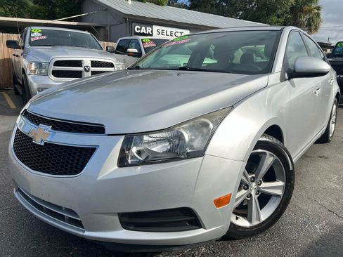 Used 2014 Chevrolet Cruze LT FWD image 1