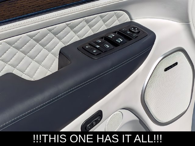 Used 2019 Jeep Grand Cherokee Summit AWD/4WD image 17
